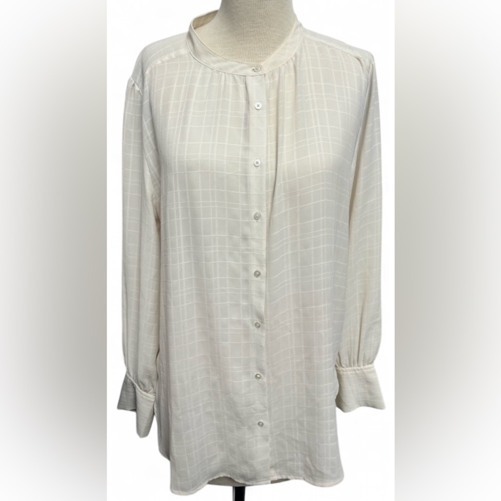 LOFT Cream Textured Grid Button Up Blouse Minimal Chic Size L